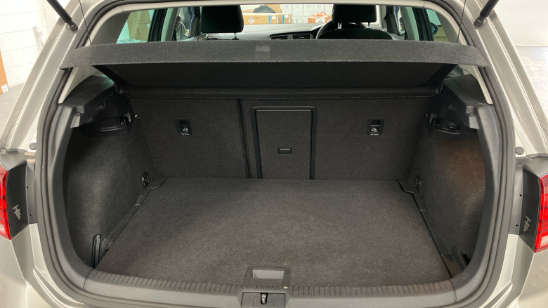 Volkswagen Golf 1.5 TSI EVO 150 Match 5dr DSG Petrol Hatchback